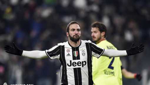 Pipita revolucionario: Higuaín se tatuó una frase del Che Guevara