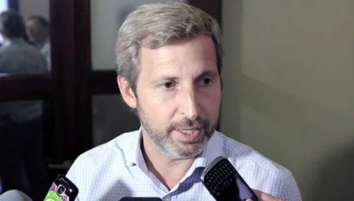 Frigerio cruzó en duros términos a los políticos que se oponen a la boleta electrónica