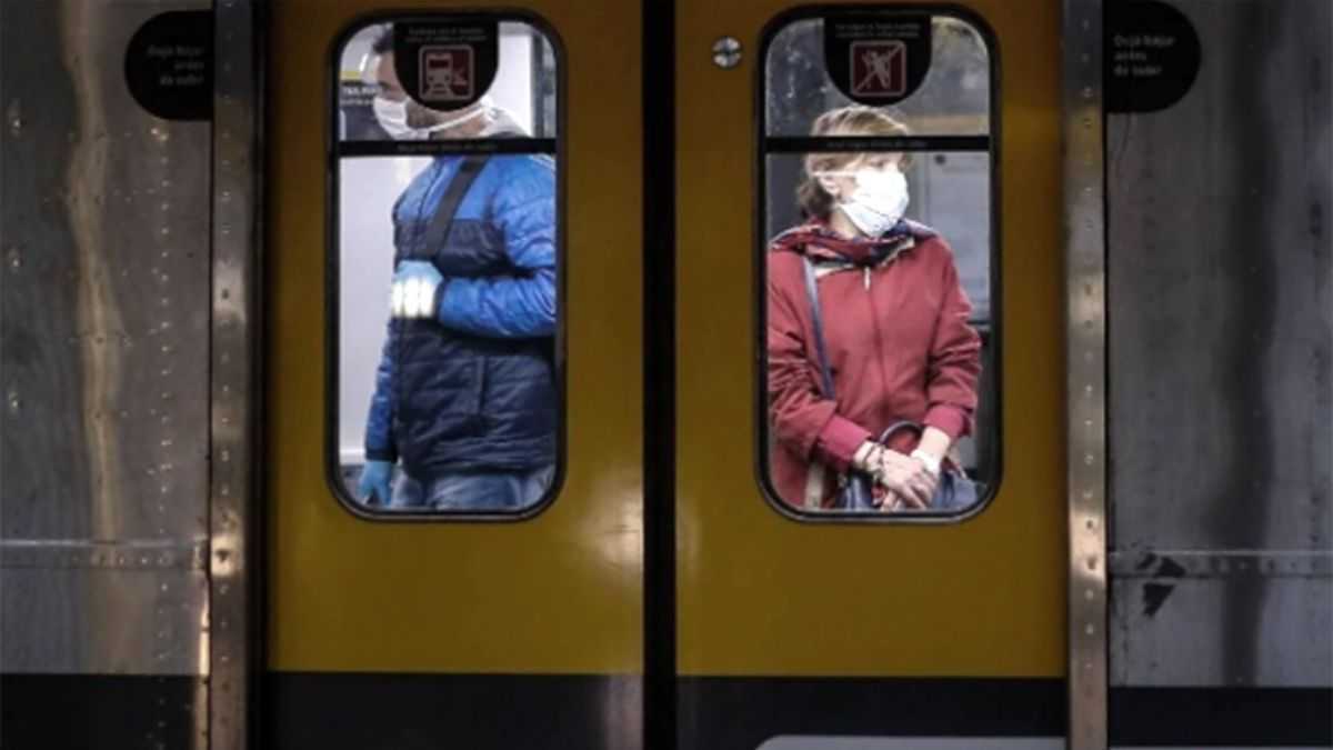 <p>Metrodelegados exigen que se inicie el diálogo paritario</p> (Télam)