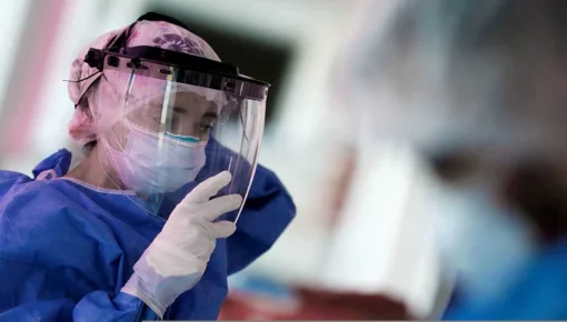 altText(Científicos argentinos piden medidas drásticas contra el covid)}