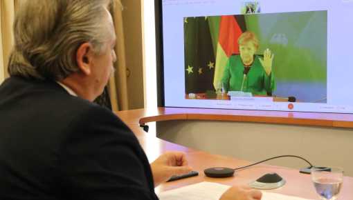 Apoyo de Angela Merkel a la Argentina en la renegociación de la deuda