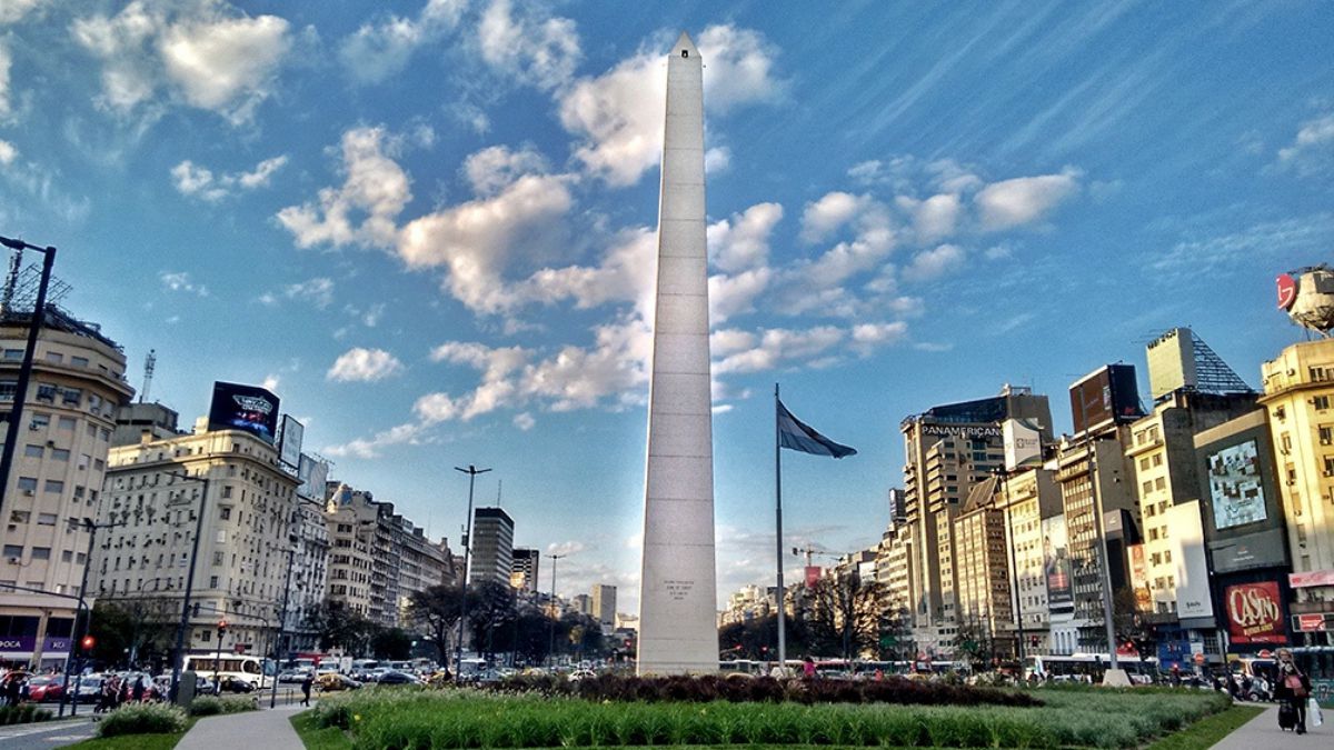 <p>Las nuevas medidas que rigen en la Ciudad de Buenos Aires</p> (Télam)