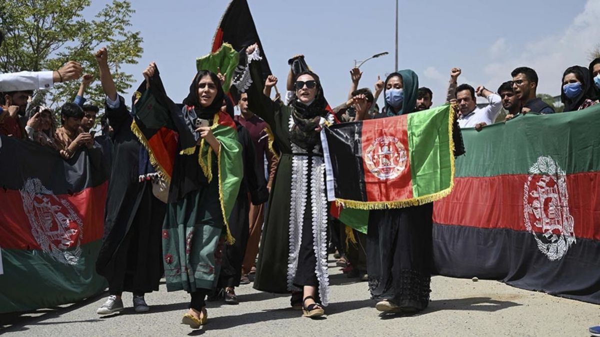altText(Protesta de mujeres en Afganistán: 