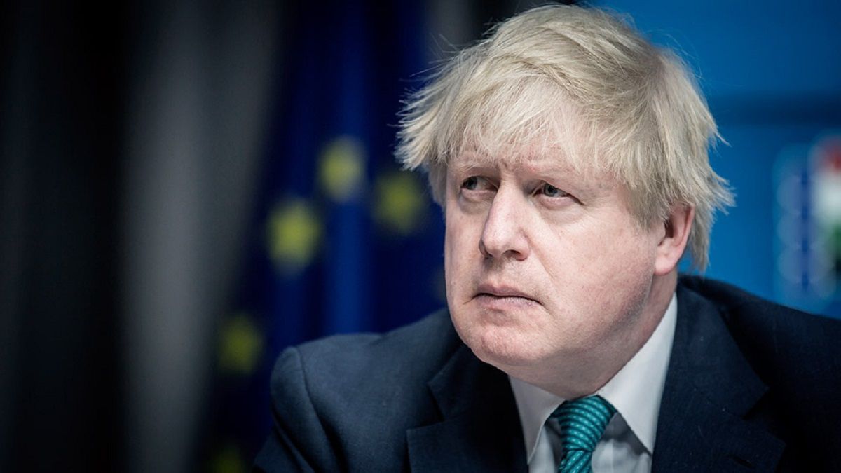 altText(Crisis en Reino Unido: Boris Johnson reforma su gabinete)}
