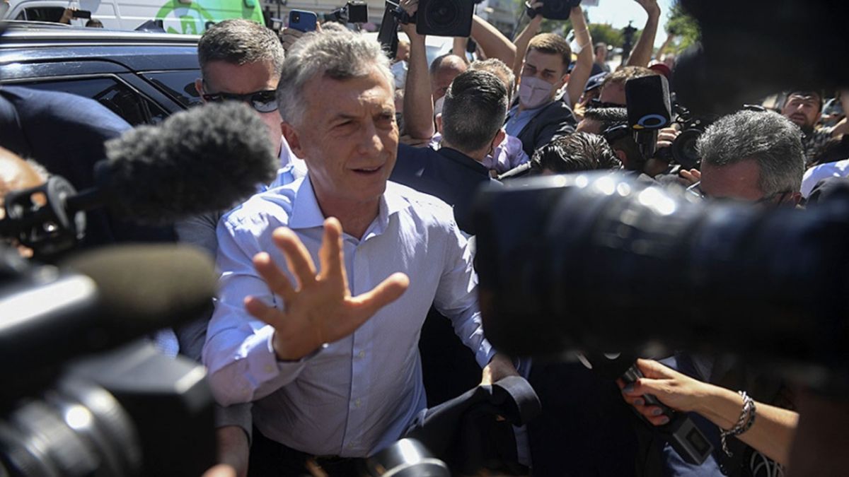 <p>Mauricio Macri, minutos antes de declarar frente al juez Martín Bava.</p> (Télam )