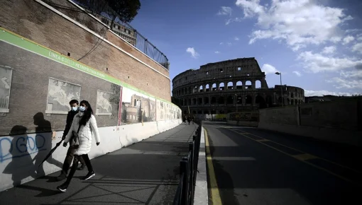 Italia reabre estadios, bares y restaurantes