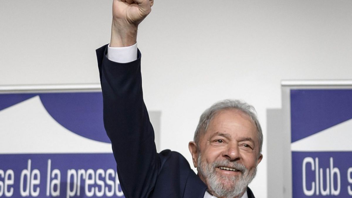 altText(Lula inicia una gira por Europa para dar fuerza a su candidatura)}