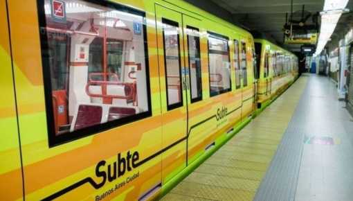 Denuncia contra Metrovías y apertura de molinetes en el subte