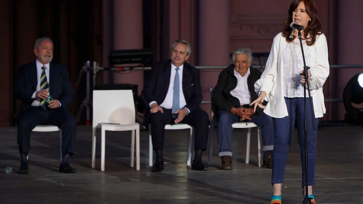 <p>Cristina habló ante una plaza repleta</p> (Télam)