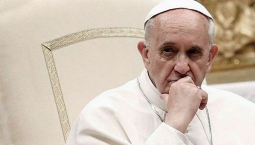 altText(El Papa Francisco volvió a pedir el cese de los enfrentamientos en Ucrania)}