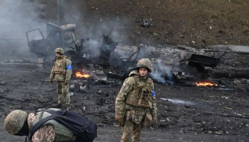altText(Más de 2 mil civiles ucranianos muertos tras invasión rusa)}