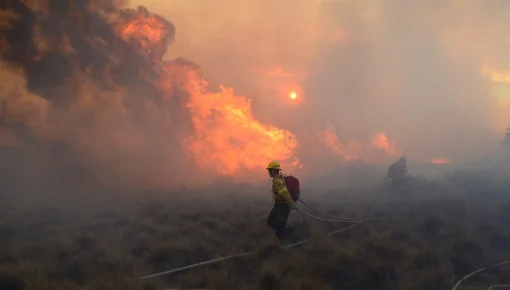 Incendios: aún permanece activo un foco en Bariloche