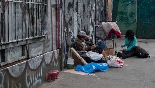 Bajó la pobreza en el país pero sigue muy arriba: 36,5%