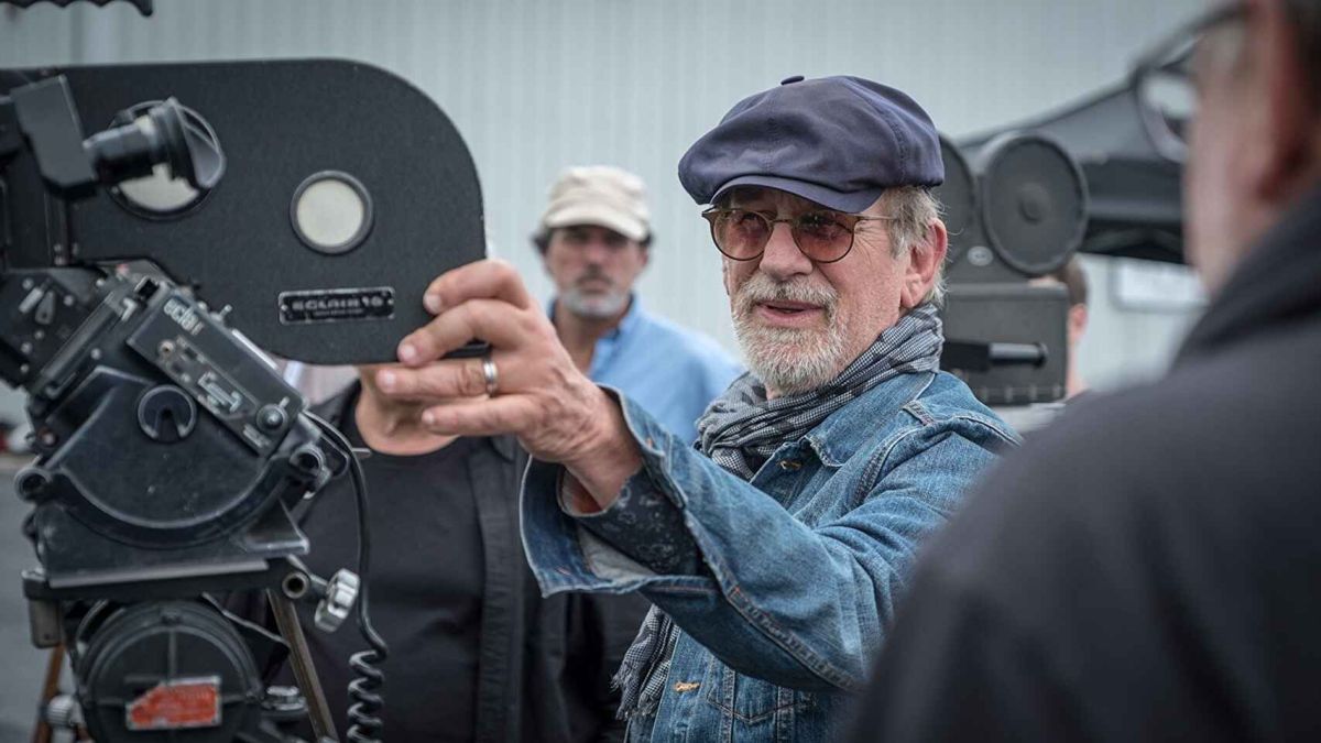 A los 75 años Steven Spielberg acaba de estrenar su primer video musical