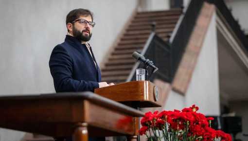 Apoyo a Boric cae tras el triunfo del rechazo a una nueva Constitución