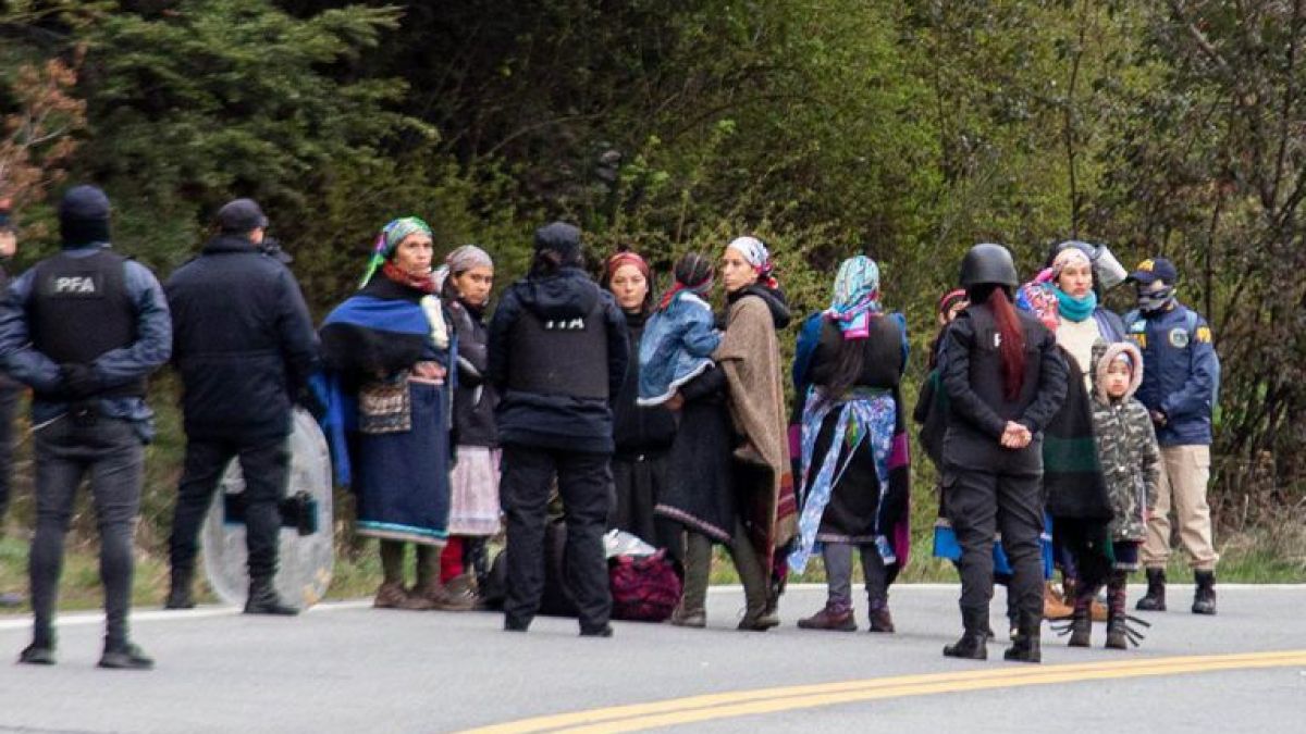 Villa Mascardi: organizaciones repudiaron detención y traslado de mujeres mapuches