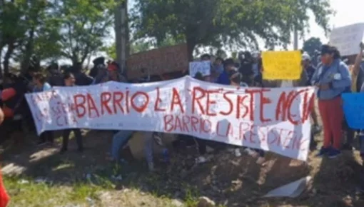 Represión y desalojo a 400 familias en el partido bonaerense de Merlo