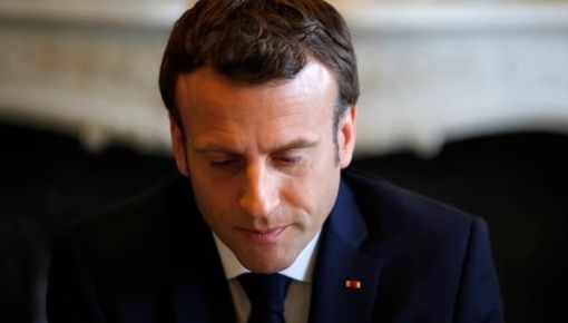 altText(Francia: Macron al borde del nocaut ante la huelga de trabajadores petroleros)}