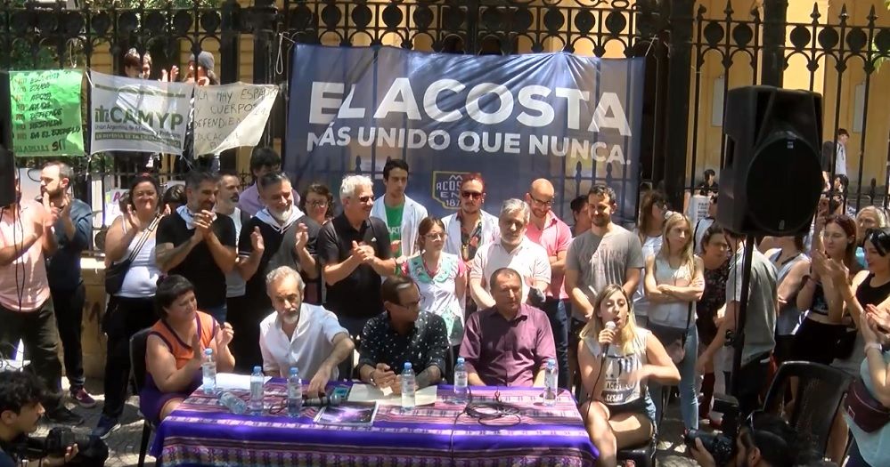 Solidaridad en el Mariano Acosta (Télam)
