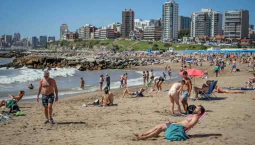 Fin de semana largo: alta ocupación y 1,2 millón turistas en todo el país