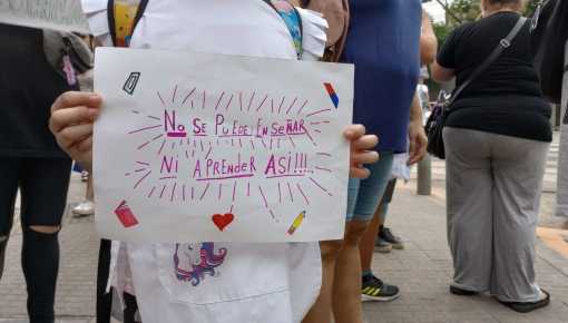 Ademys cortó la calle en reclamo de una mejor infraestructura en escuelas