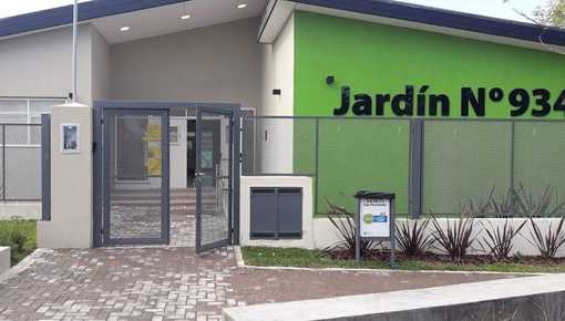 Reprimieron a familiares que protestaban contra abusos en un jardín de infantes