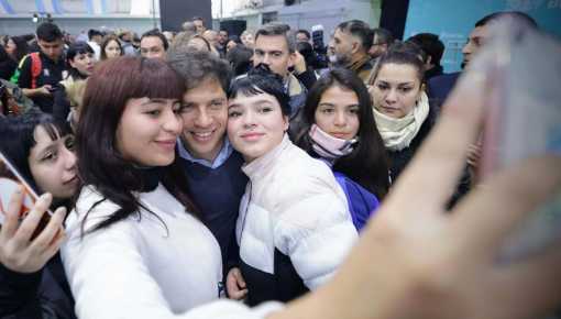 Kicillof lanzó su primer spot y valoró a la política como 