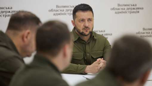 Revés para Zelenski: los líderes de la OTAN demoran la adhesión de Ucrania