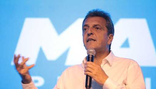 Massa llamó a construir 