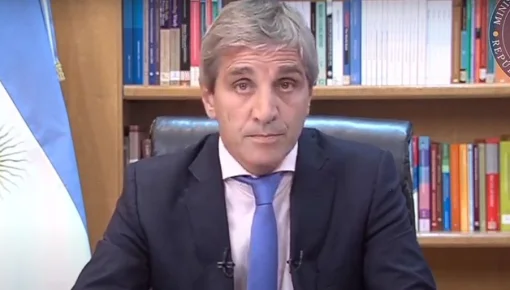 Luis Caputo anunció un brutal ajuste: devaluación de más del 118%