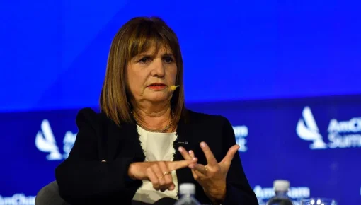 Según Bullrich, 