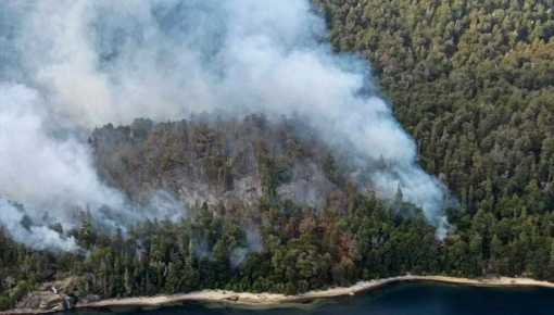 Alerta por un incendio forestal en el Parque Nacional Nahuel Huapi