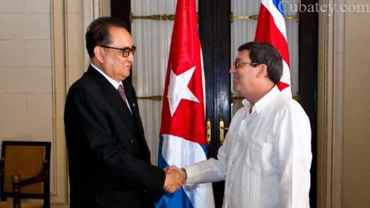 altText(Cuba y Corea del Sur retoman las relaciones rotas desde la revolución castrista)}