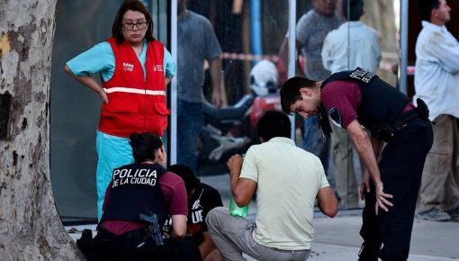 Murieron dos personas por un derrumbe en una obra en Palermo