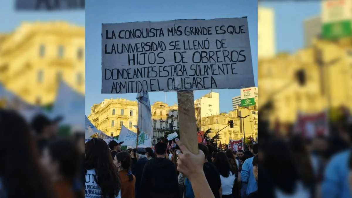 ¿Por qué tanto miedo de educar al pueblo? La voz de estudiantes y docentes