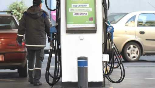 Las petroleras volvieron a aumentar las naftas