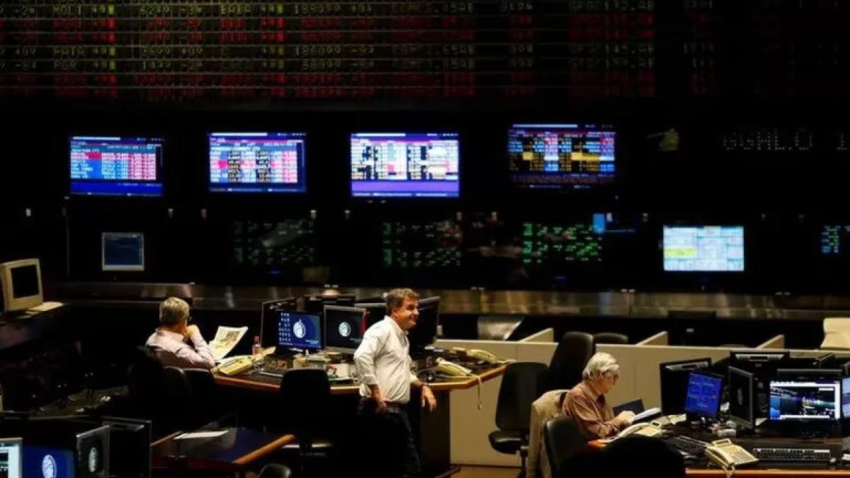Alerta en los mercados: el riesgo país superó los 500 puntos y tocó su nivel más alto desde mayo