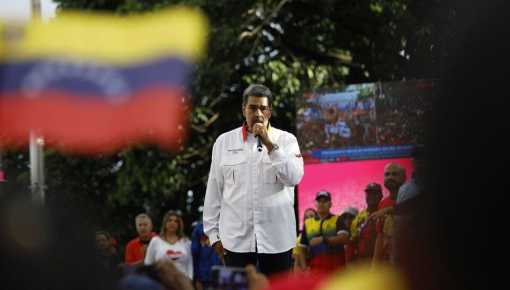 Maduro instó a la población a eliminar WhatsApp: 