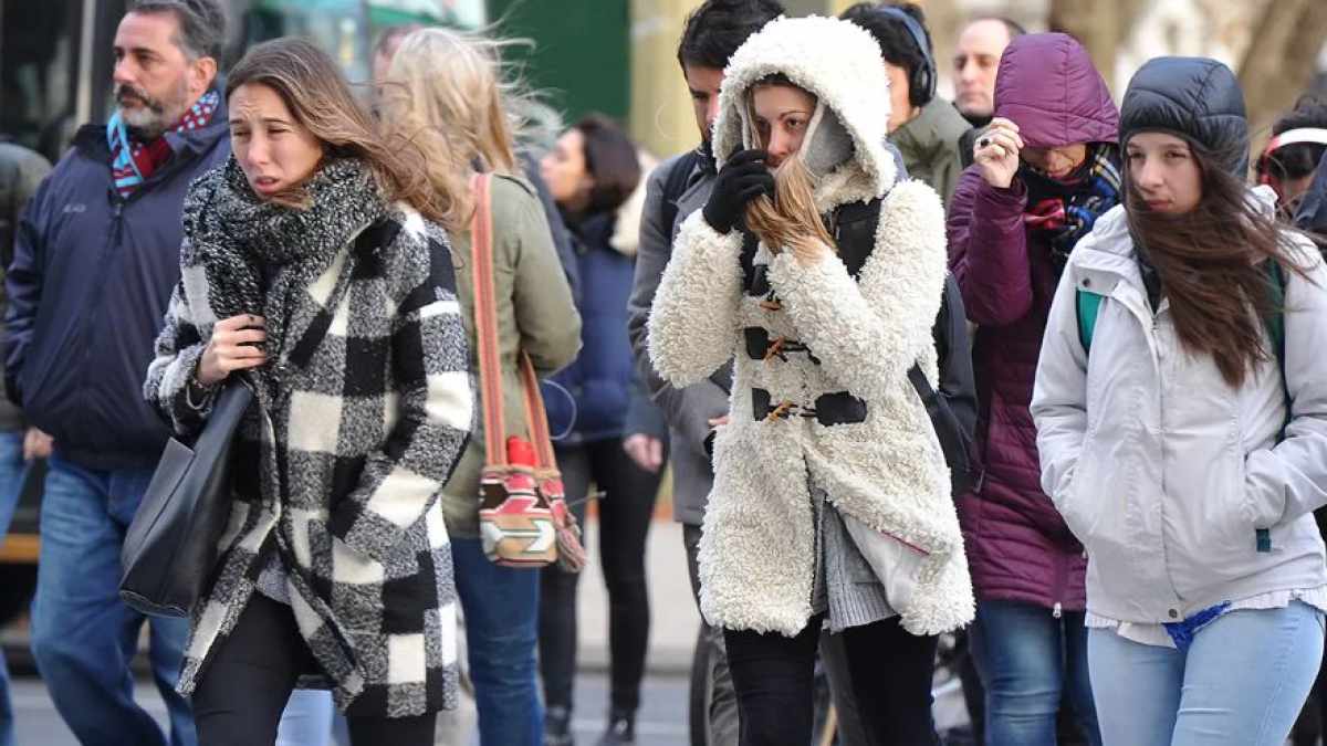 Vuelve el frío polar al AMBA: el día en que la mínima caerá por debajo de los 10°C