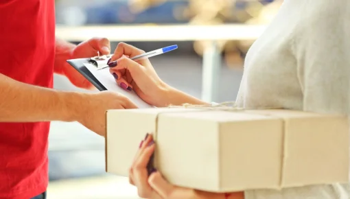 Compras en el exterior: cuáles serán los cambios en el sistema puerta a puerta