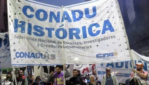 Advierten que los docentes universitarios perdieron más del 50% de su salario 