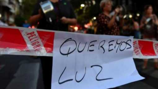 Vecinxs protestaron en Villa Lugano por los cortes de luz 