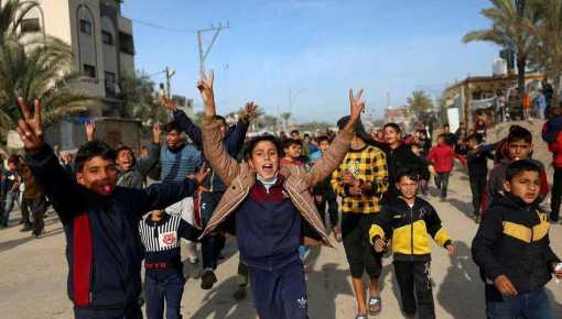 Alto el fuego en Gaza: Hamás libera rehenes