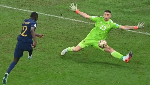 El gol que nunca fue: la FIFA mostró un video inédito del tiro de Kolo Muani y los festejos de Francia