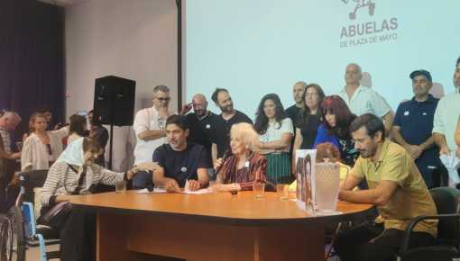 Abuelas y la nieta 139: 