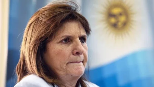 Sin pruebas, Bullrich vuelve a culpar a la RAM por los incendios