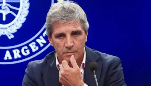 Sangría: el gobierno habría vendido US$500 millones para frenar al dólar