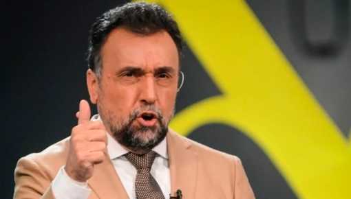 Violento ataque al periodista Roberto Navarro en pleno centro porteño