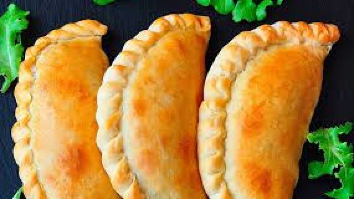 Cuántas empanadas se compran con el salario mínimo en la era Milei