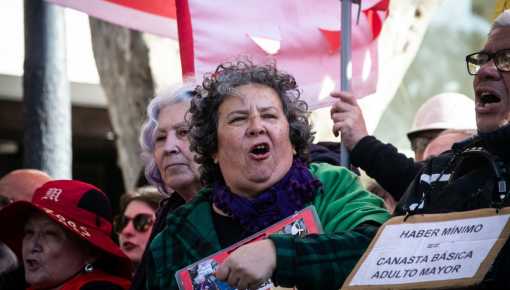 Crisis y migajas: por qué las jubilaciones serán cada vez más bajas con Milei 